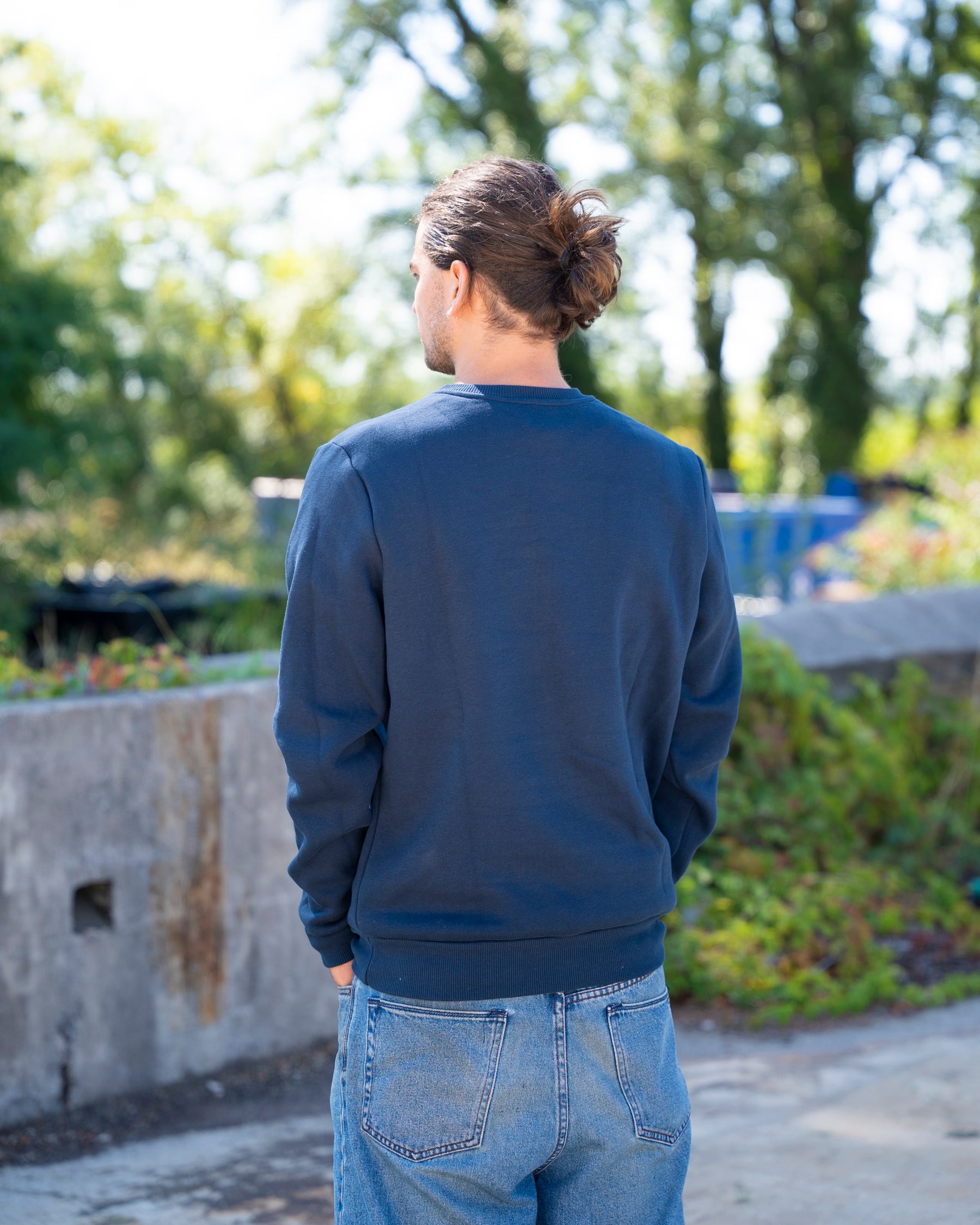 Men's Navy Blue Crew Neck Sweatshirt