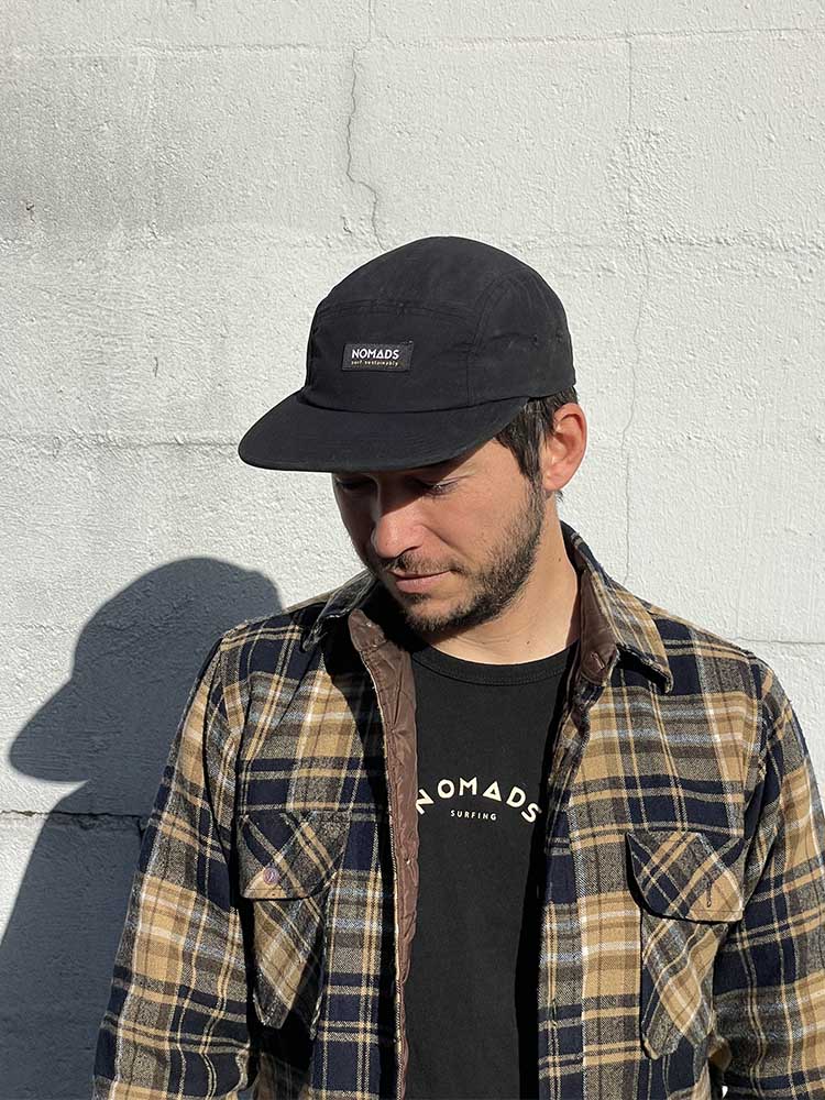 Schwarze 5-Panel-Kappe